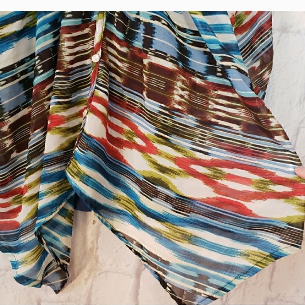HALO Vibrant Handkerchief Button Front Blouse Medium - Picture 5 of 9